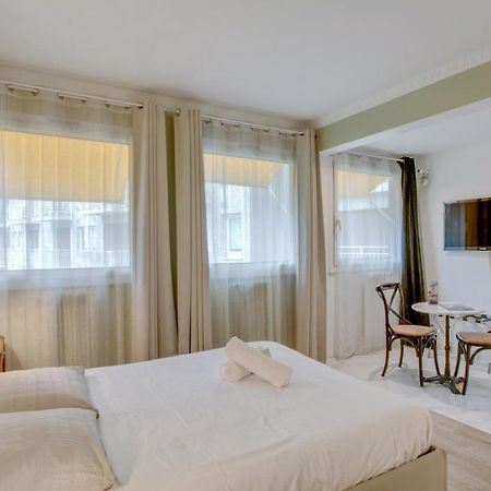 Charming Studio Near Tour Eiffel Invalides Beaugrenelle Париж Екстериор снимка