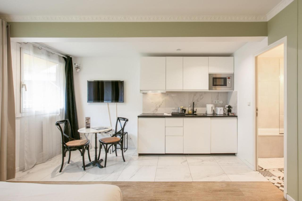 Charming Studio Near Tour Eiffel Invalides Beaugrenelle Париж Екстериор снимка