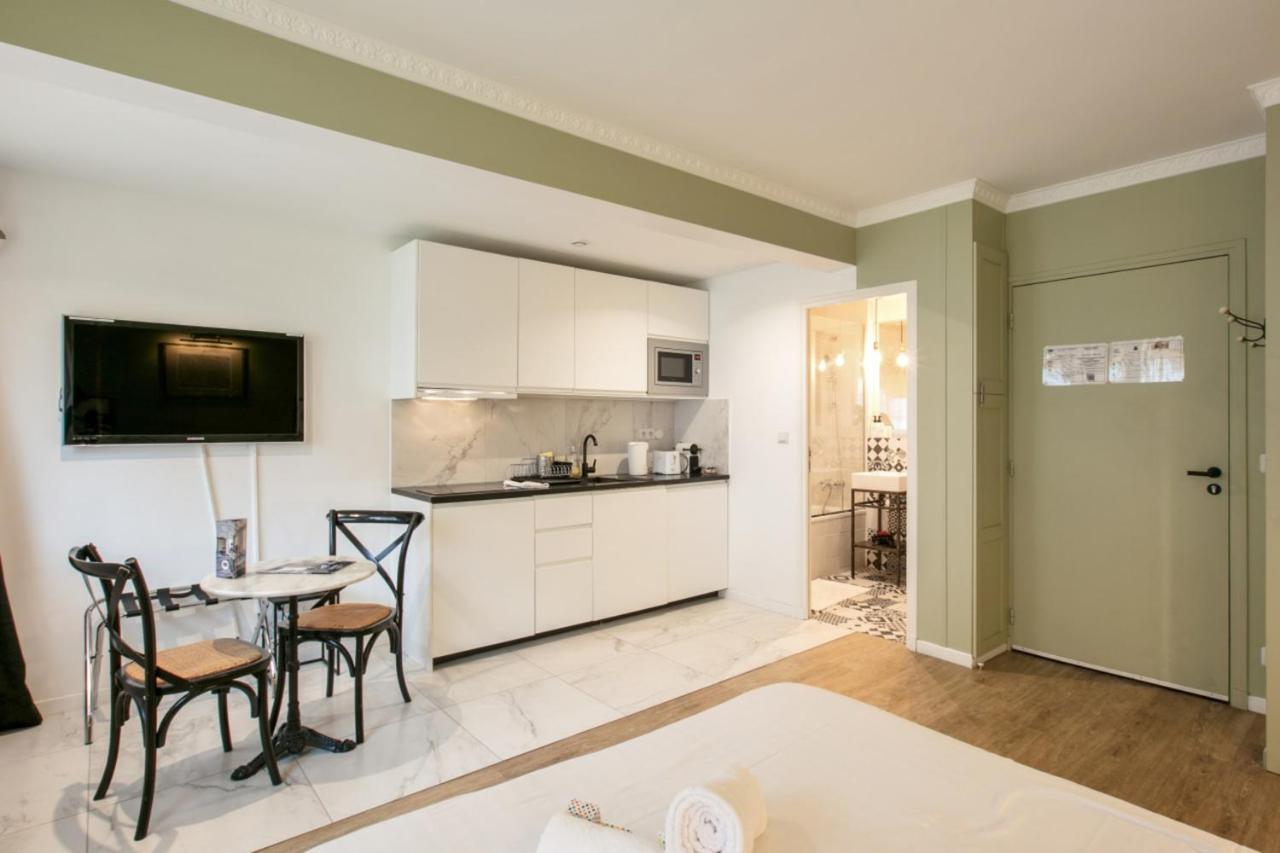 Charming Studio Near Tour Eiffel Invalides Beaugrenelle Париж Екстериор снимка