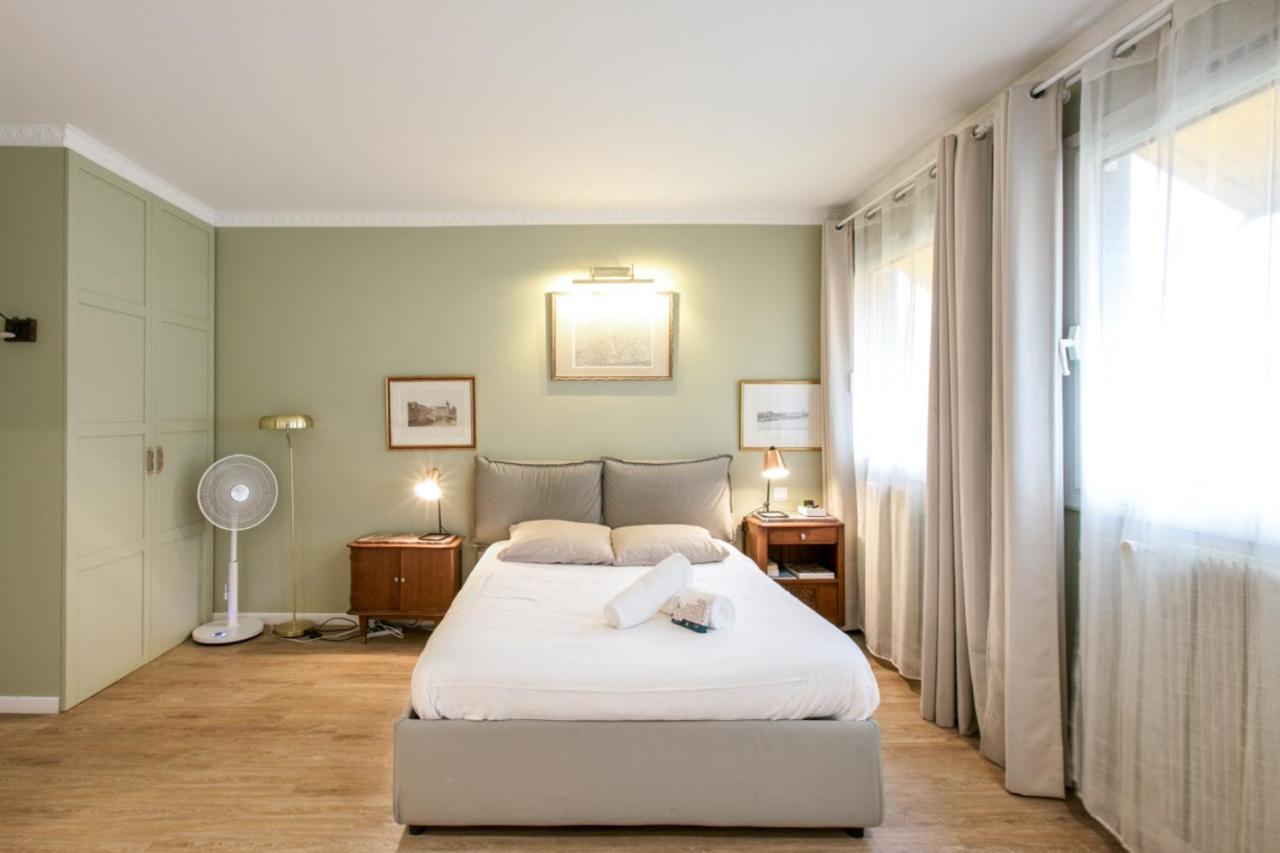 Charming Studio Near Tour Eiffel Invalides Beaugrenelle Париж Екстериор снимка
