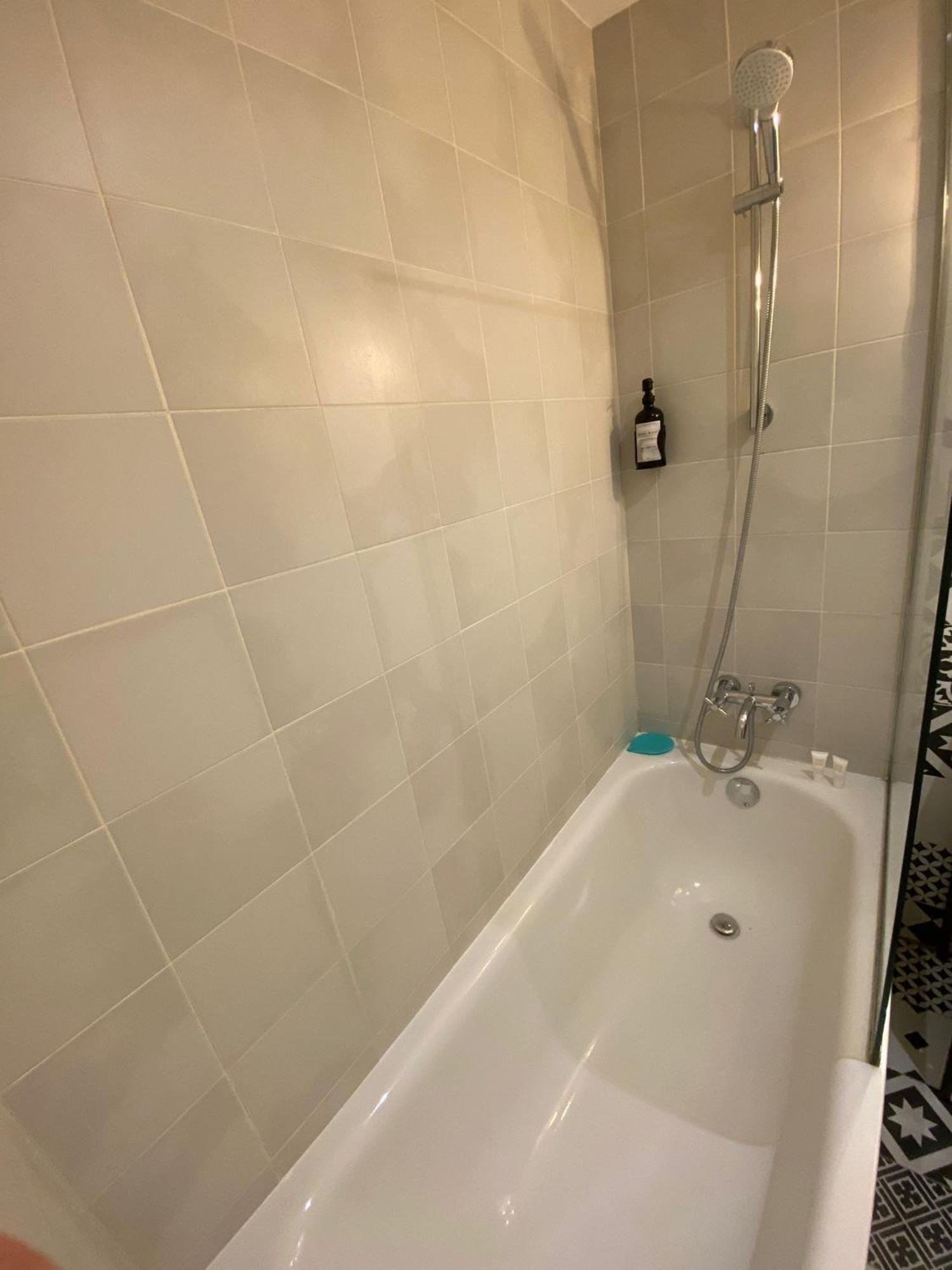 Charming Studio Near Tour Eiffel Invalides Beaugrenelle Париж Екстериор снимка